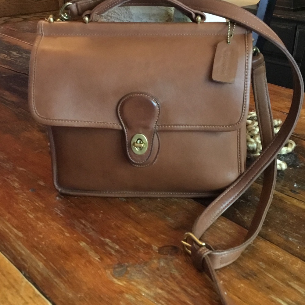 Vintage Coach Willis Bag